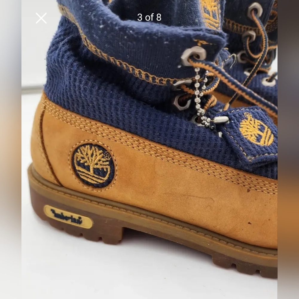 Boys Timberland Boots Size 4M - Picture 7 of 8